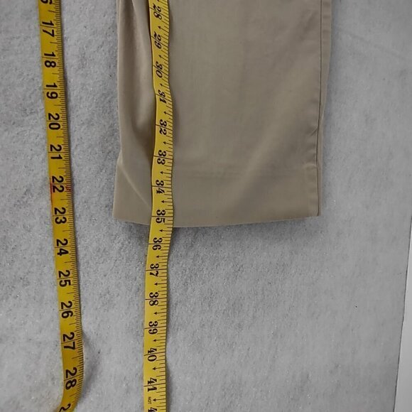 Gap Curvy Women's Beige, Tan, Cotton 2 Pocket Capri Pants Size 12 - Picture 8 of 11